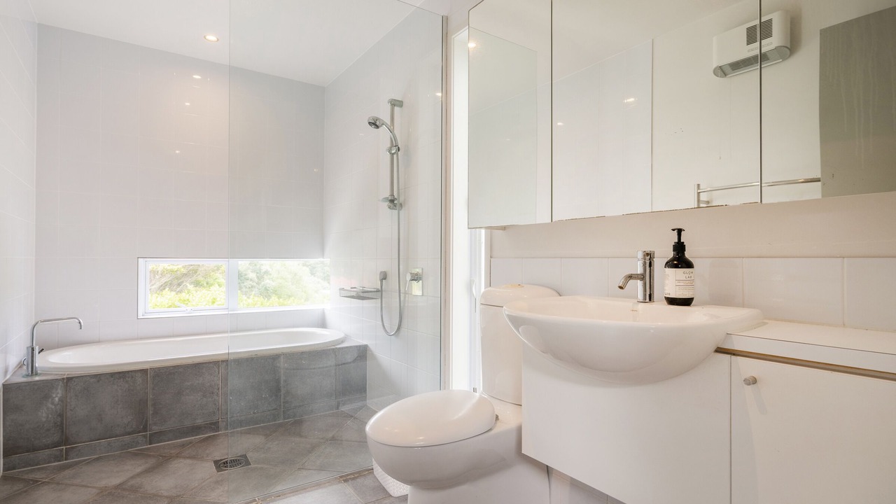 Photo of Bathroom in Kuaotunu