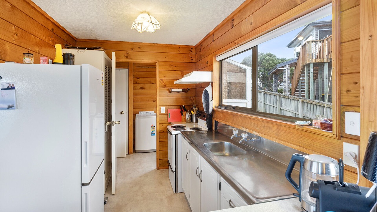 Photo of Kitchen in Snells Beach