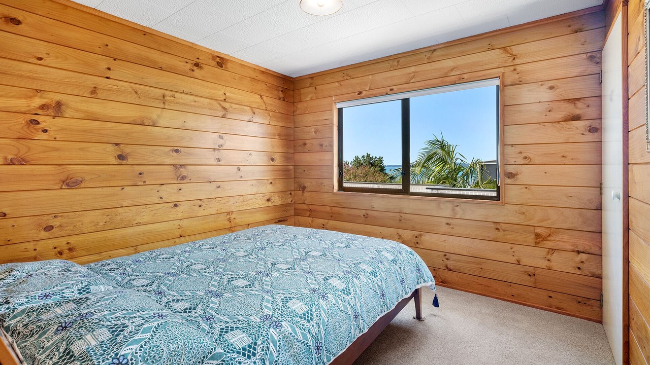 Photo of Bedroom in Snells Beach