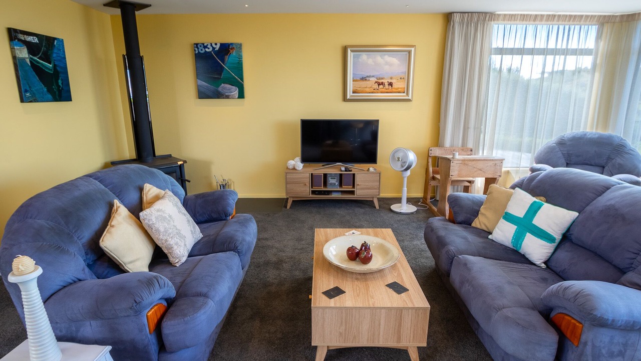 Photo of Livingroom in Ngaio Bay