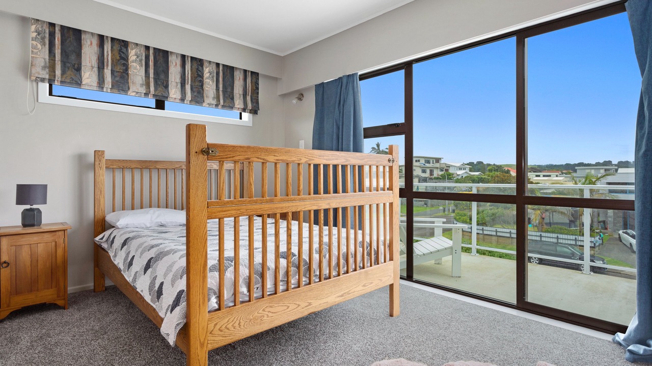 Photo of Bedroom in Ohope