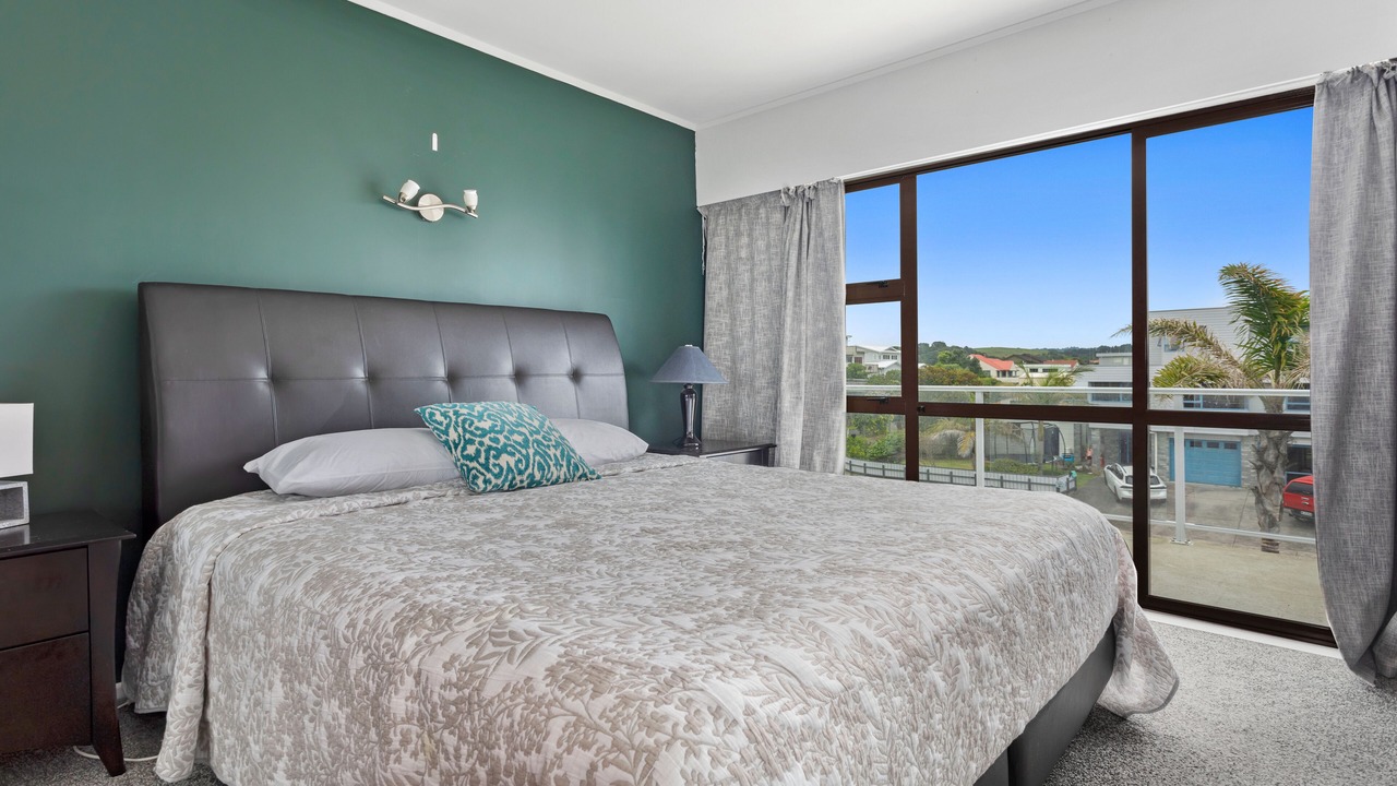 Photo of Bedroom in Ohope