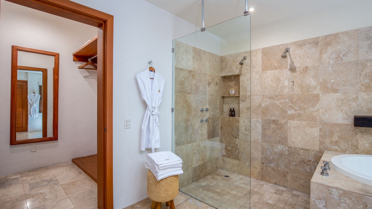 Photo of Bathroom in La Cruz de Huanacaxtle