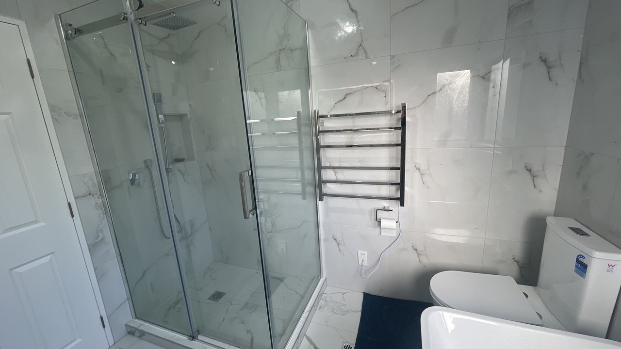 Photo of Bathroom in Greenlane - Ellerslie