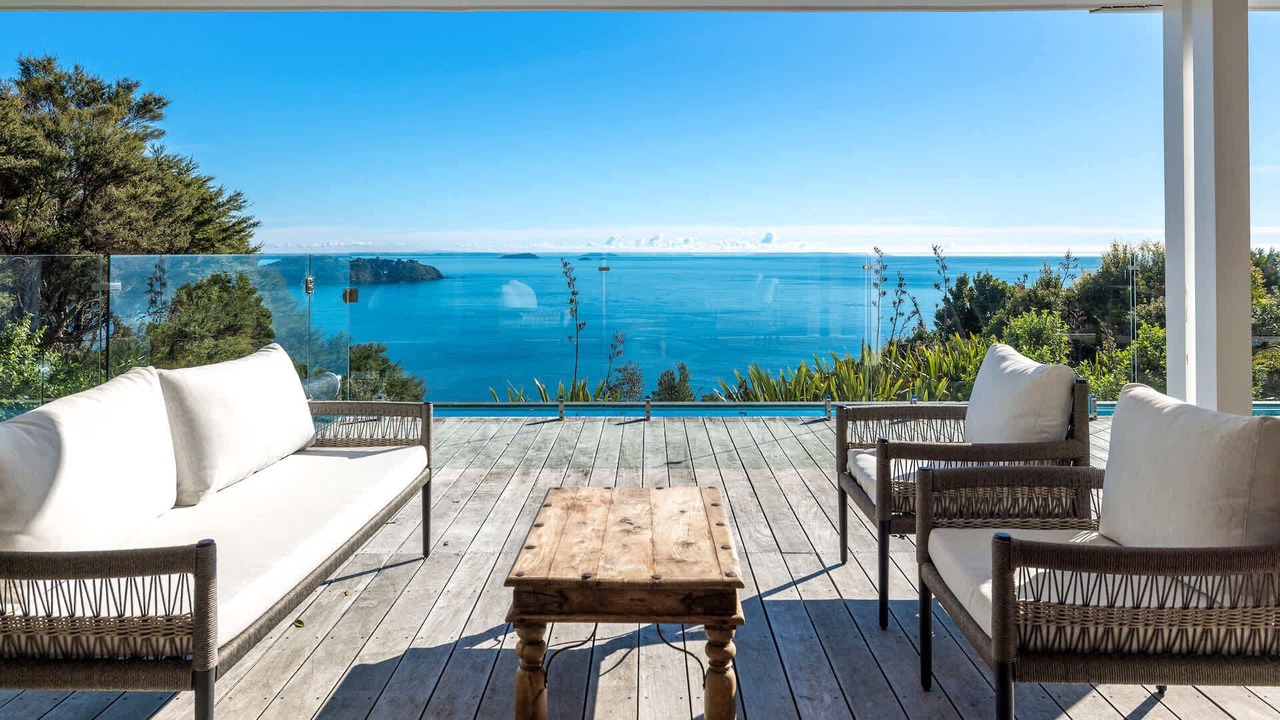 Photo of Patio Balcony in Waiheke Island