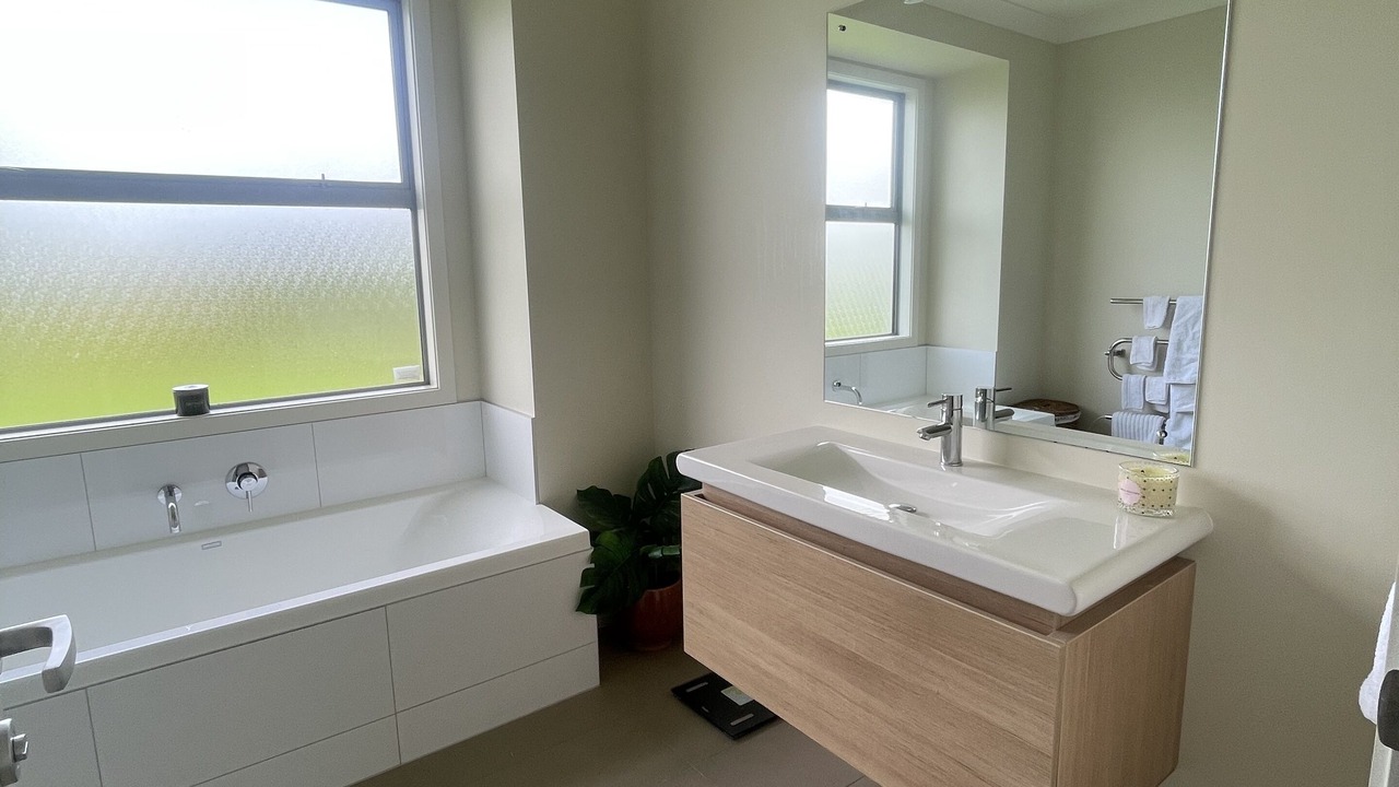 Photo of Bathroom in Kiwitea