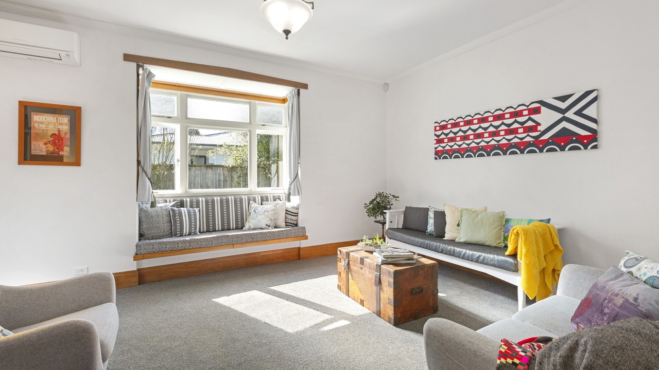 Photo of Livingroom in Hamilton