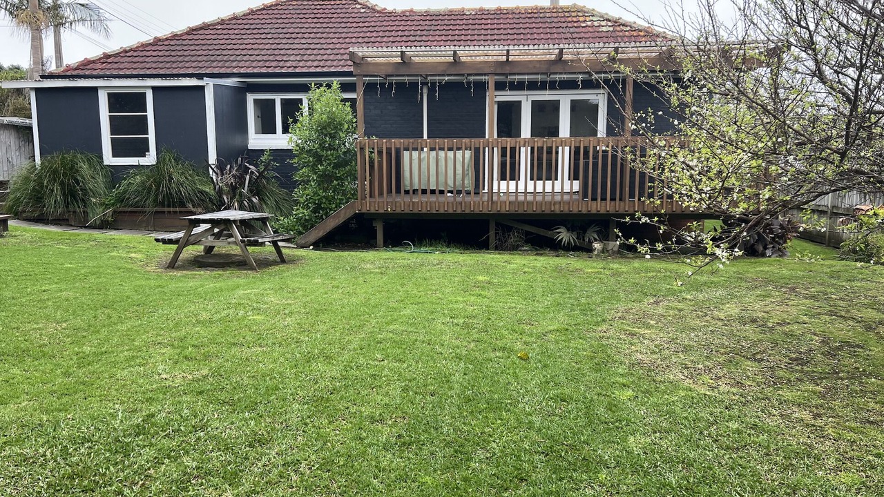 Photo of Outdoor in Leigh