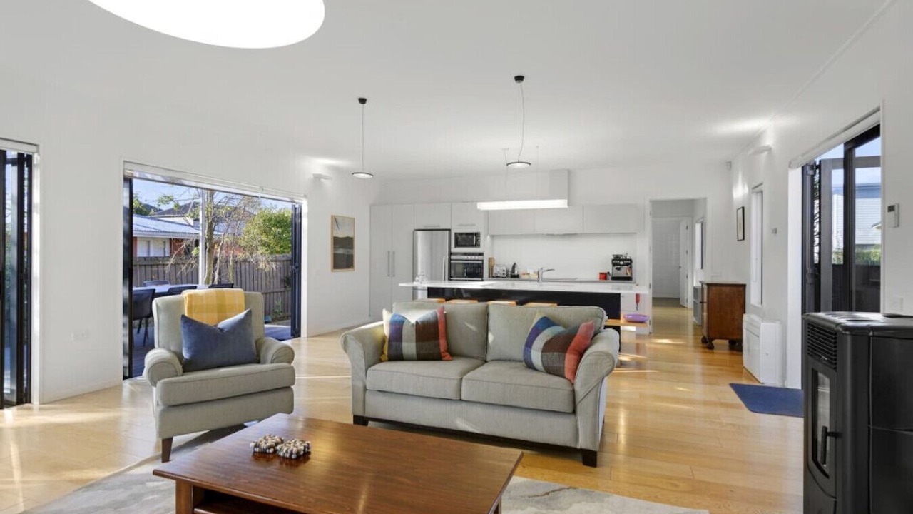 Photo of Livingroom in Edgeware
