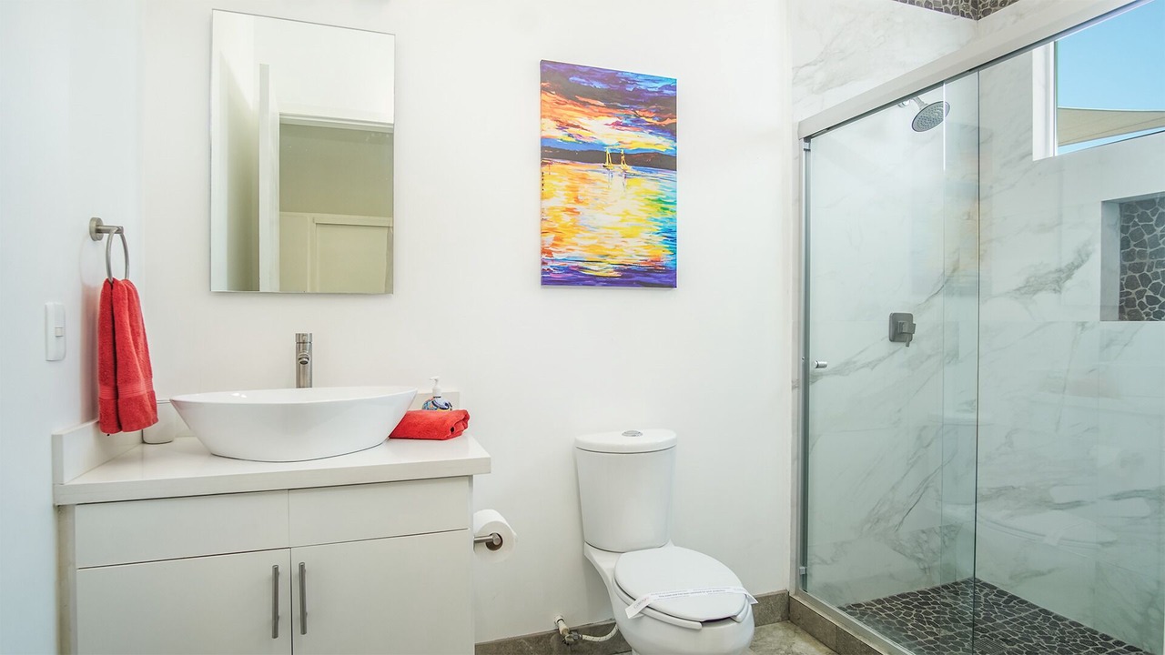 Photo of Bathroom in Laguna Shores