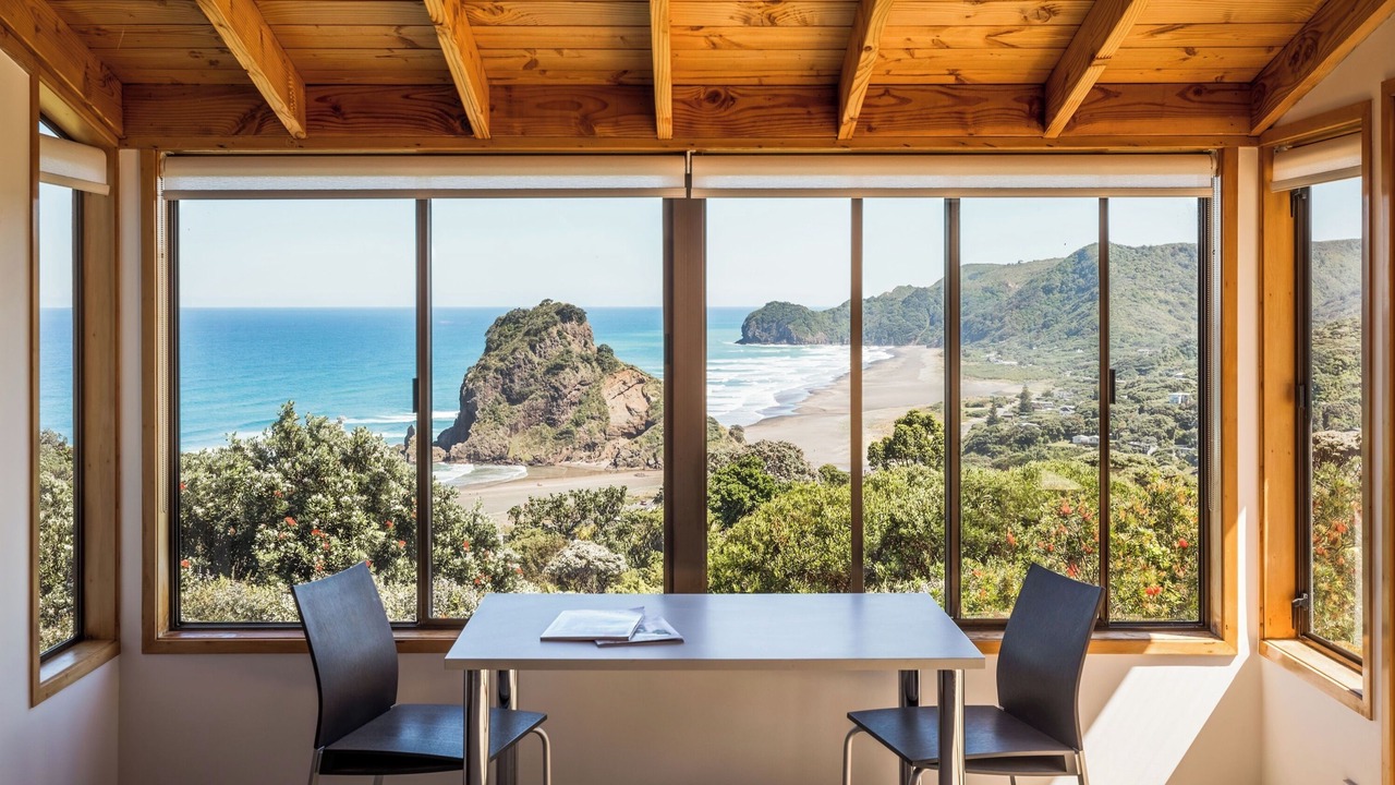Photo of Others in Piha