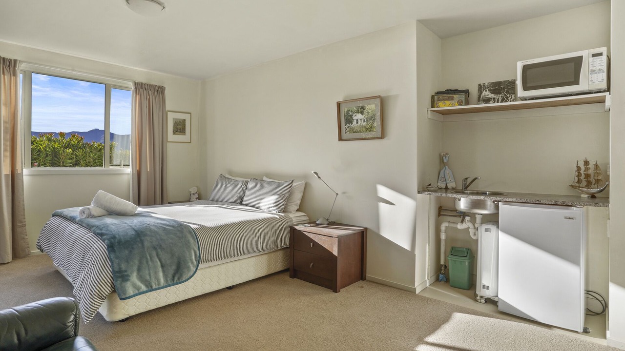 Photo of Bedroom in Diamond Harbour