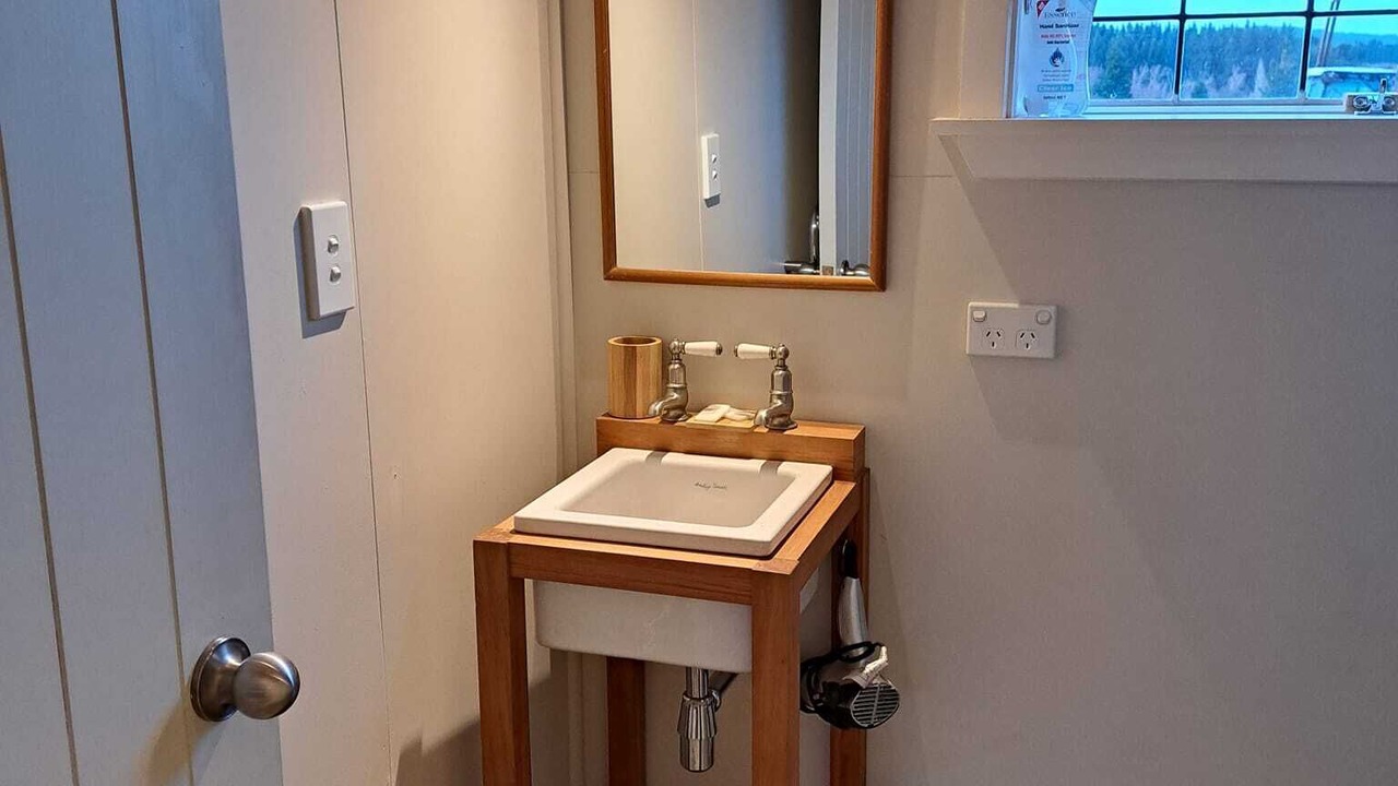 Photo of Bathroom in Windwhistle