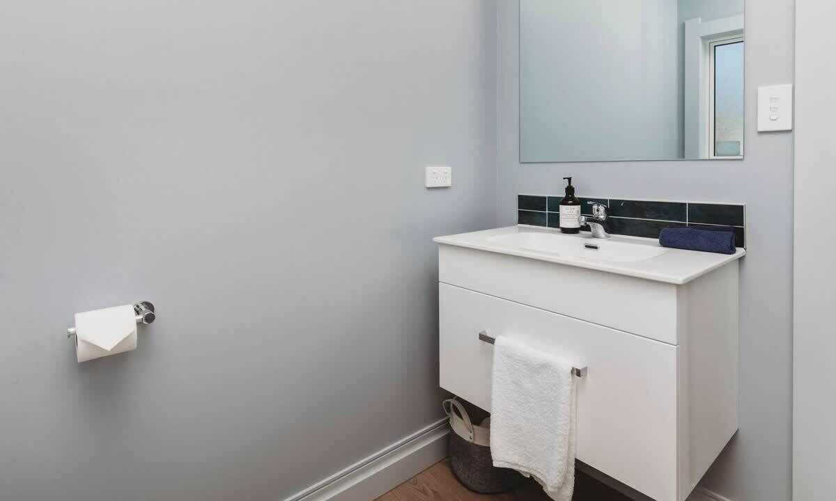 Photo of Bathroom in Tataraimaka