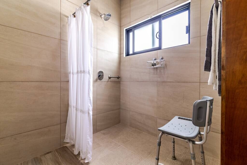 Photo of Bathroom in La Joya