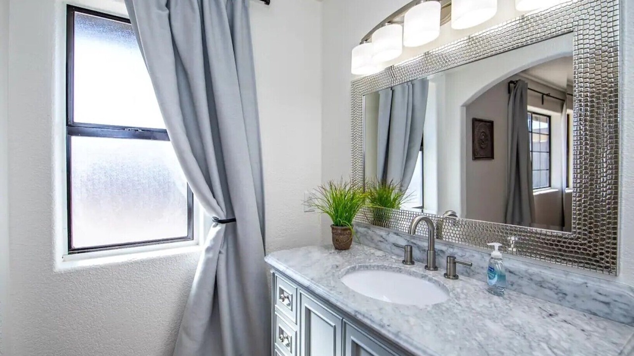 Photo of Bathroom in Yuma East
