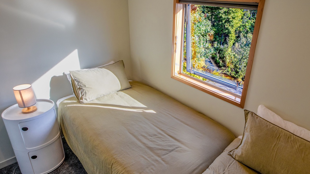 Photo of Bedroom in Ngaio Bay