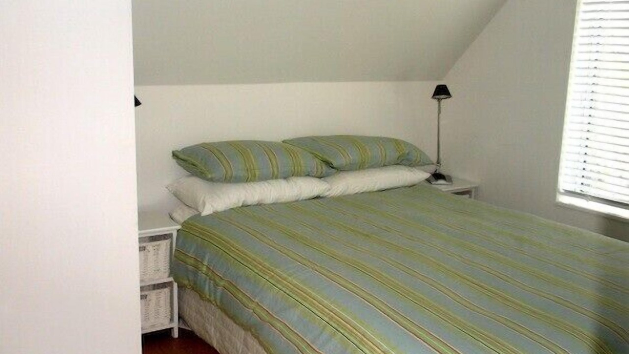Photo of Bedroom in Leigh