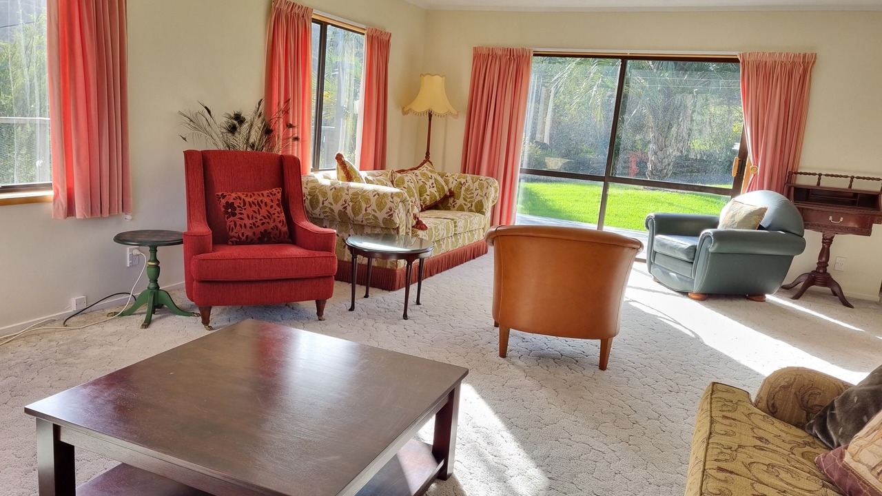 Photo of Livingroom in Swanson