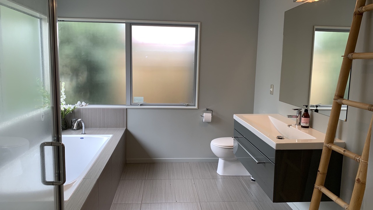 Photo of Bathroom in Waihi Beach