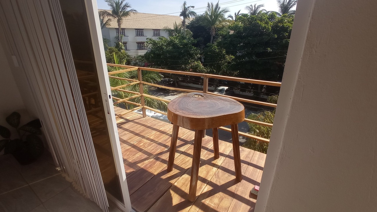 Photo of Outdoor in R