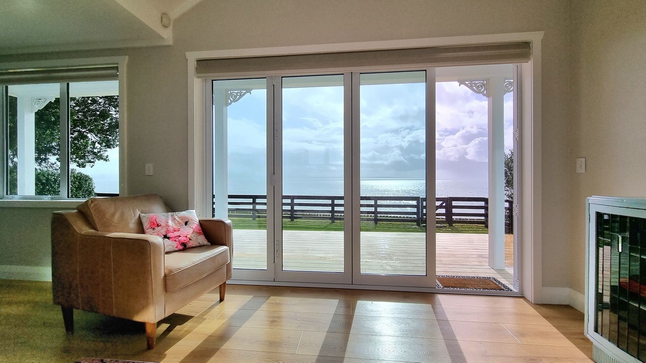 Photo of Livingroom in Clarks Beach