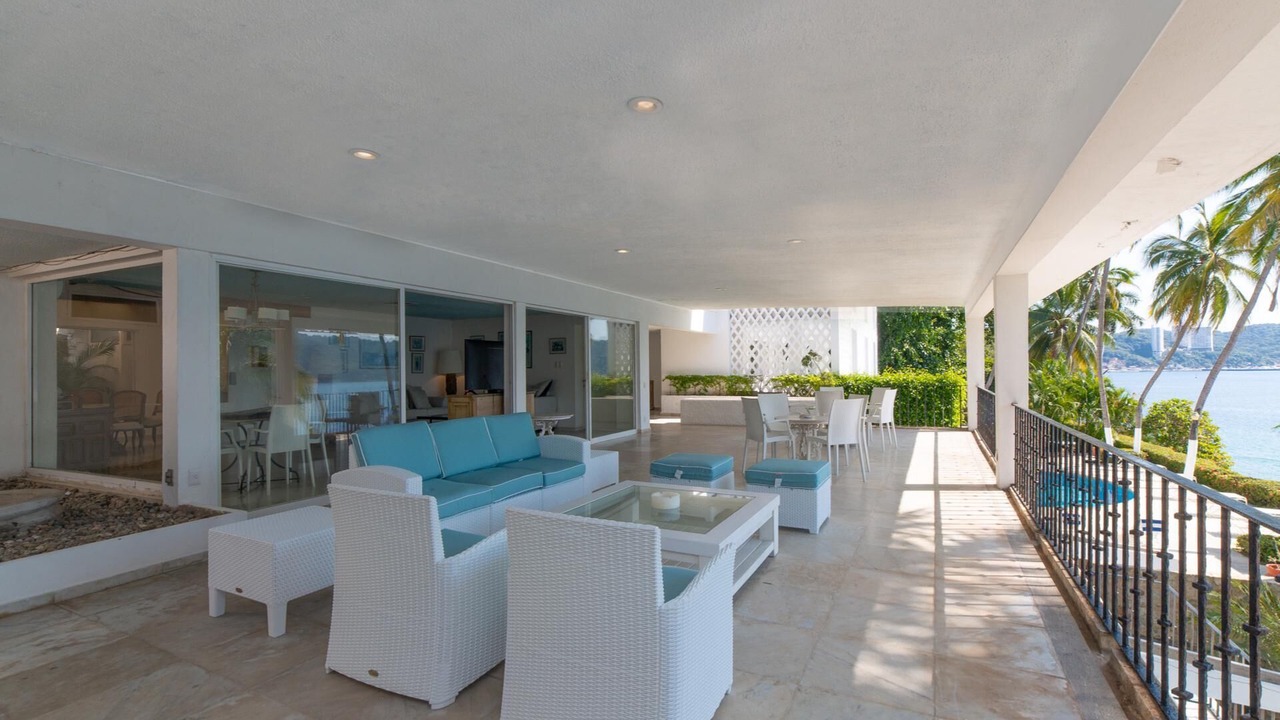 Photo of Outdoor in Pichilingue