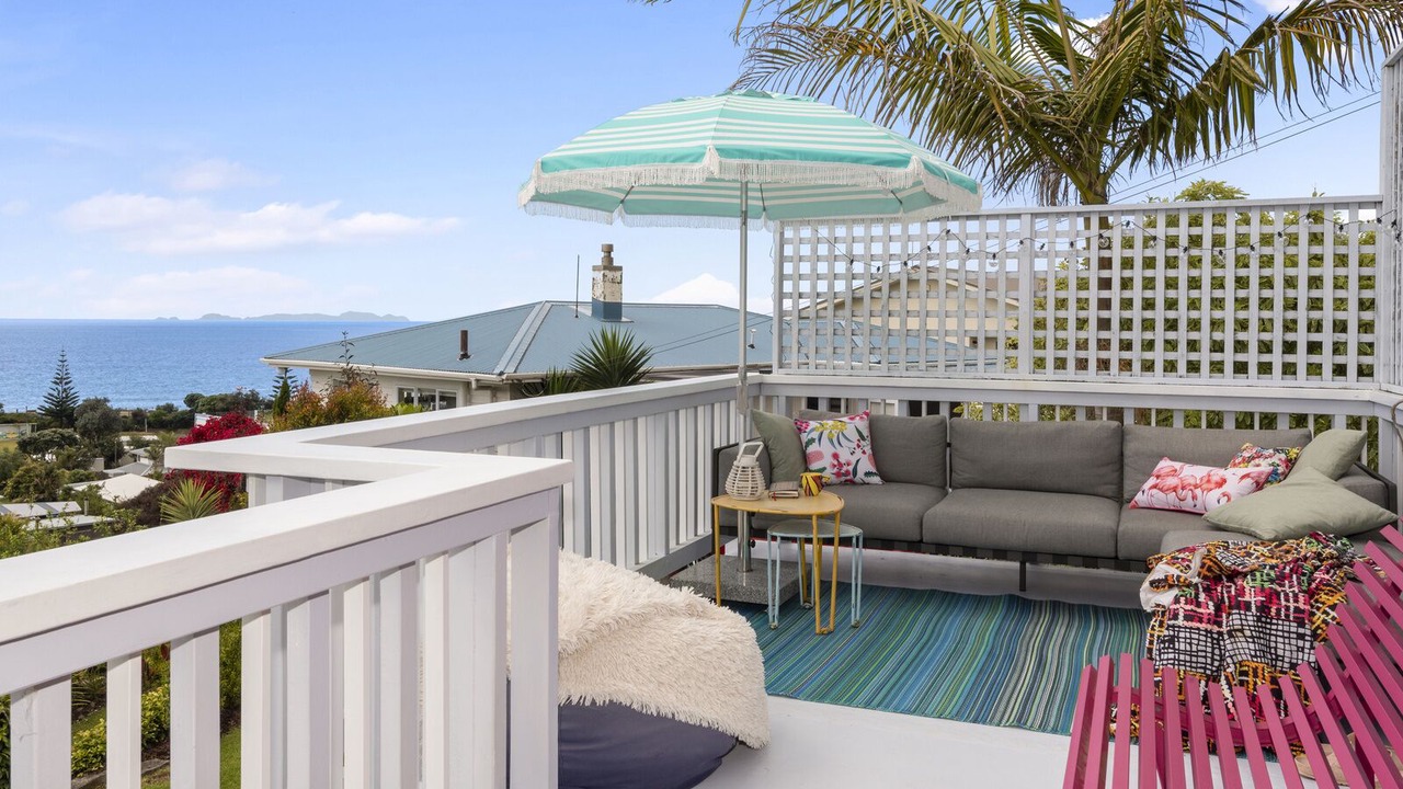 Photo of Patio Balcony in Waipu Cove