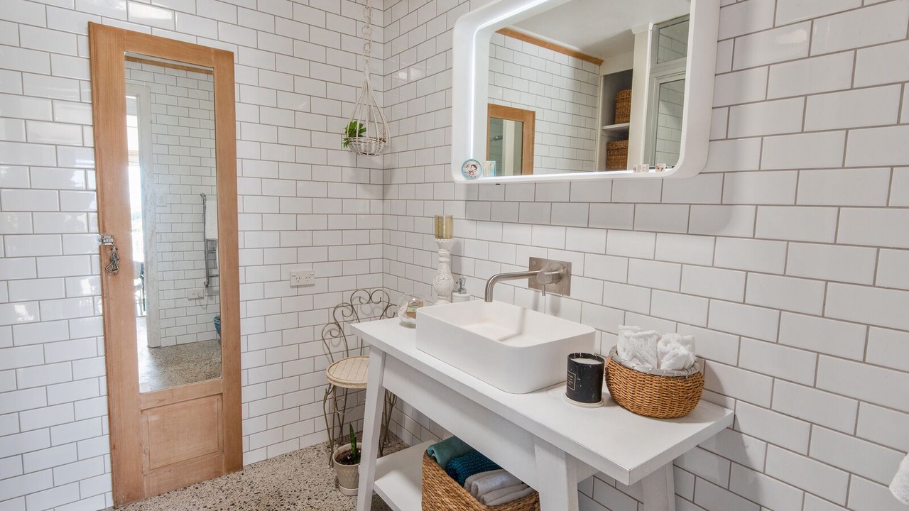 Photo of Bathroom in Waipu Cove