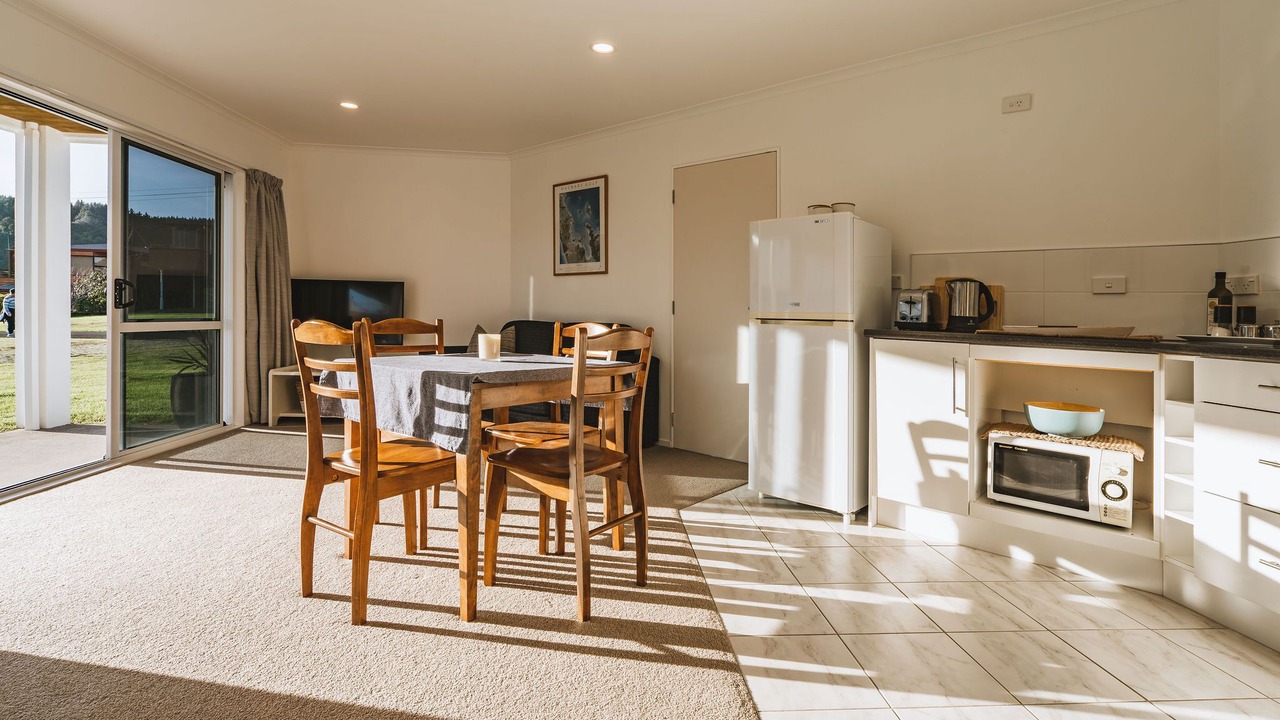 Photo of Kitchen in Whangamata