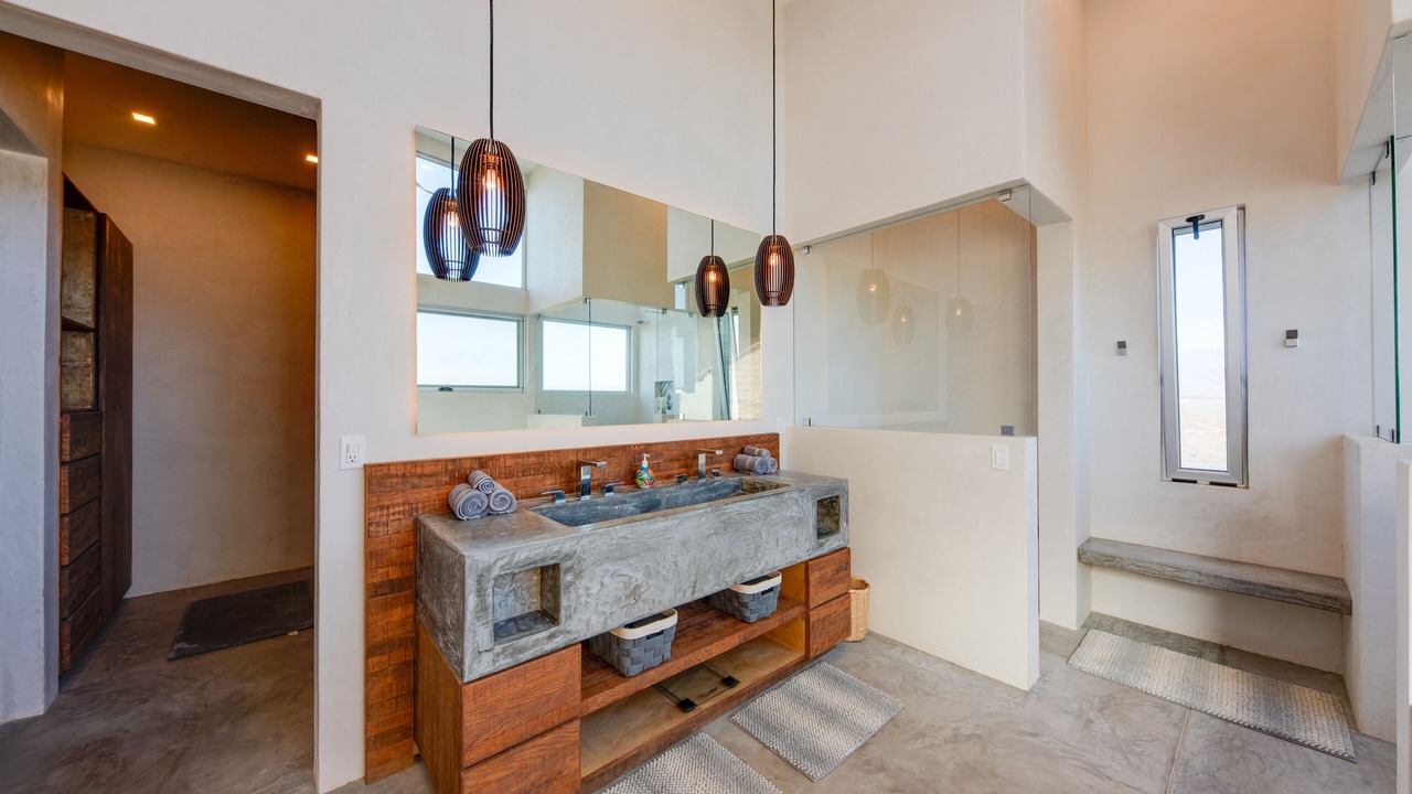 Photo of Bathroom in El Pescadero