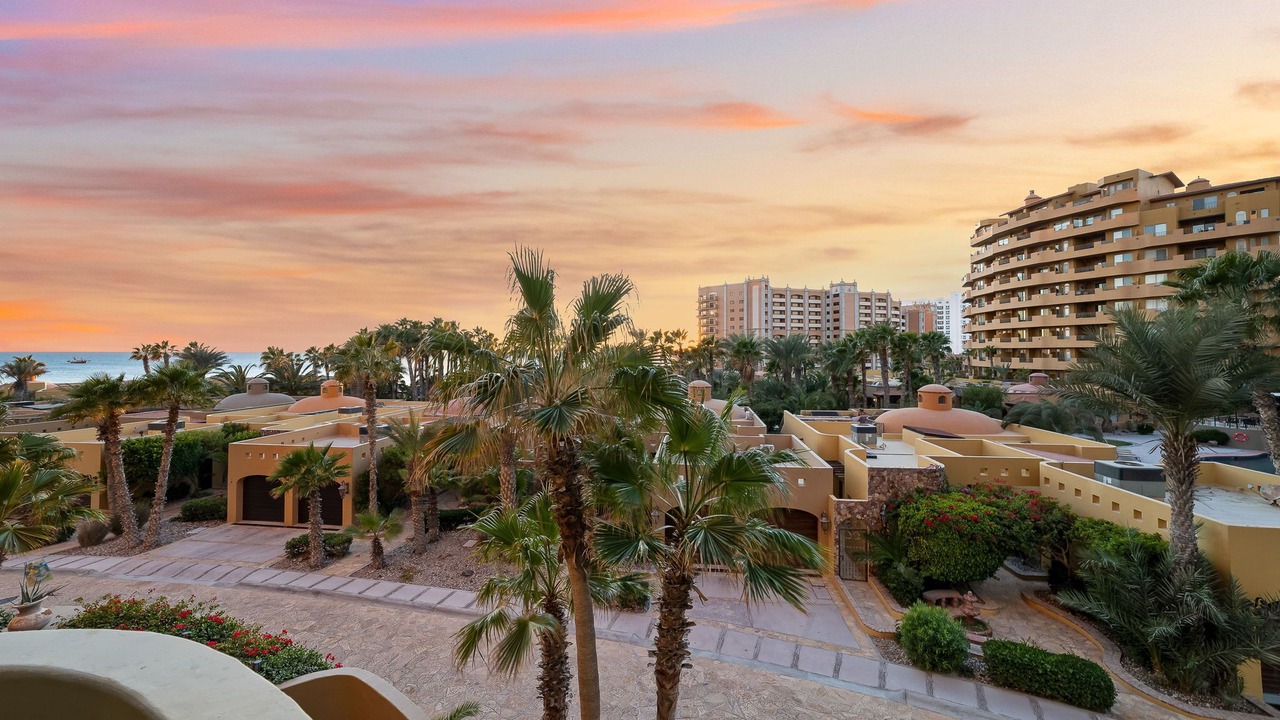 Photo of Patio Balcony in Sandy Beach