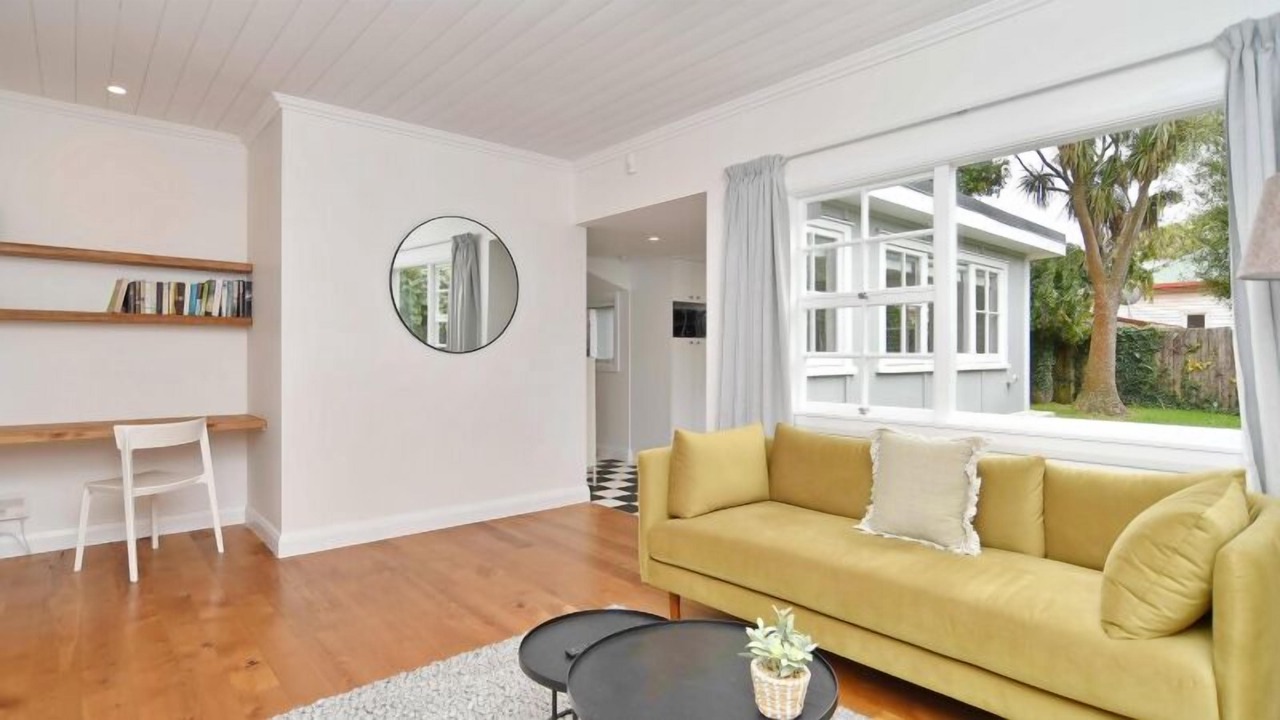 Photo of Livingroom in Edgeware