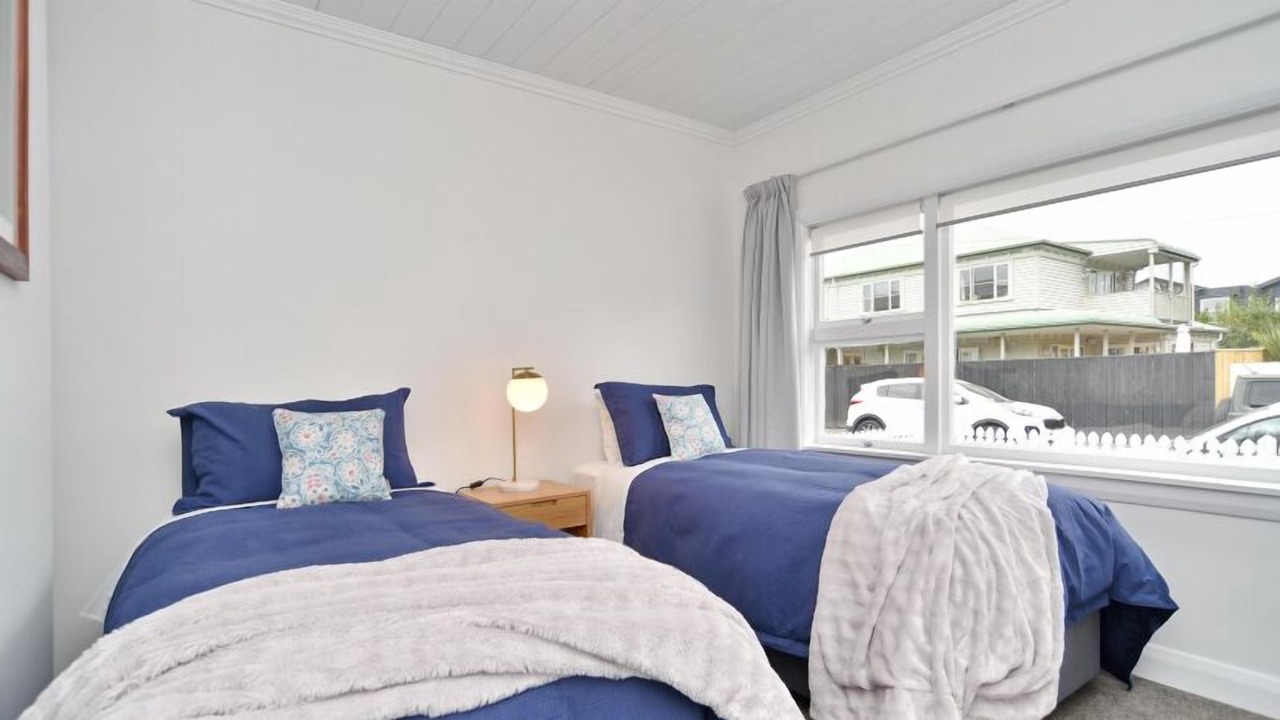 Photo of Bedroom in Edgeware