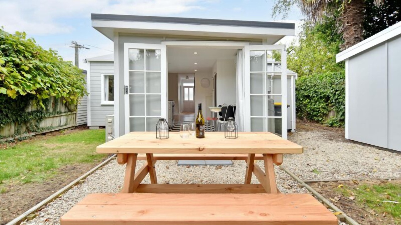 Photo of Outdoor in Edgeware