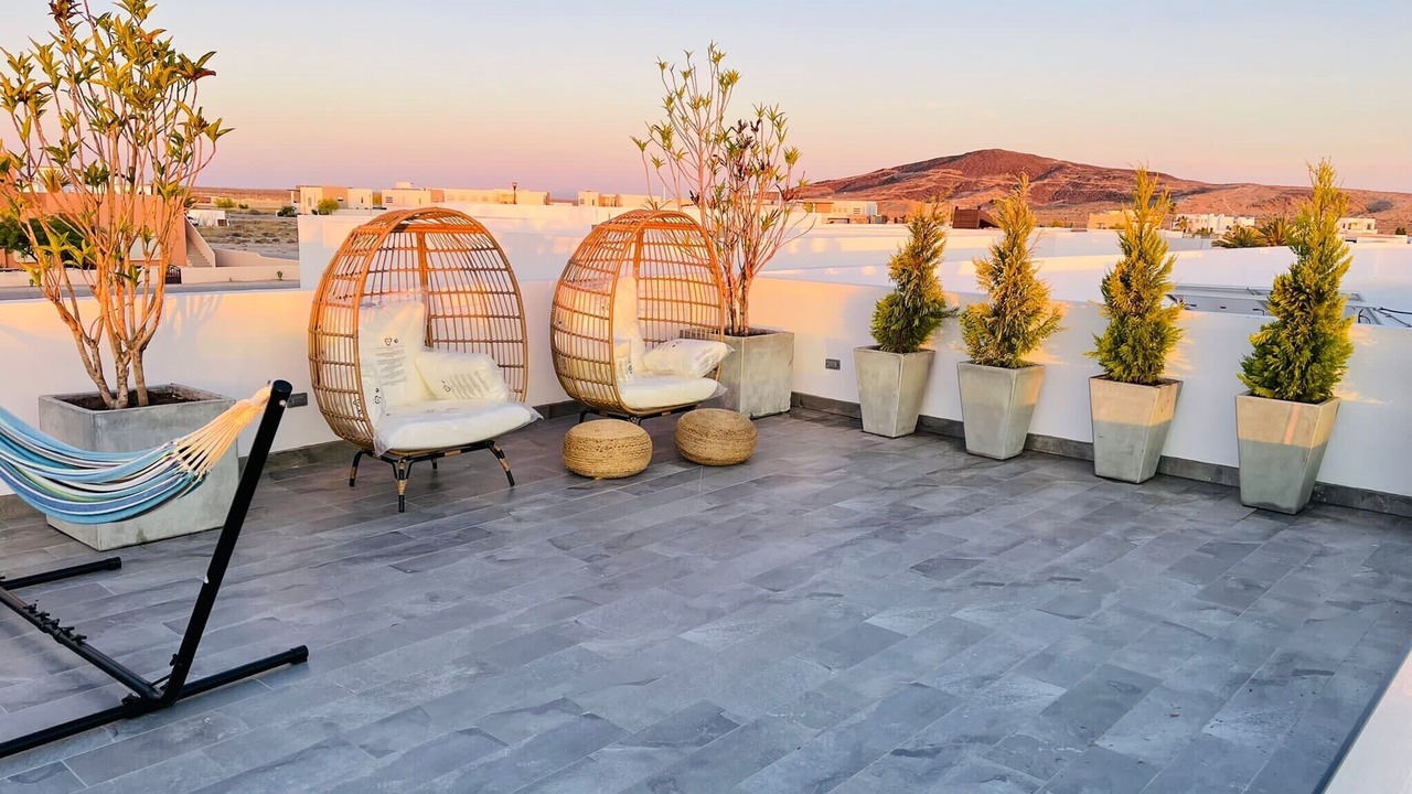 Photo of Patio Balcony in Laguna Shores