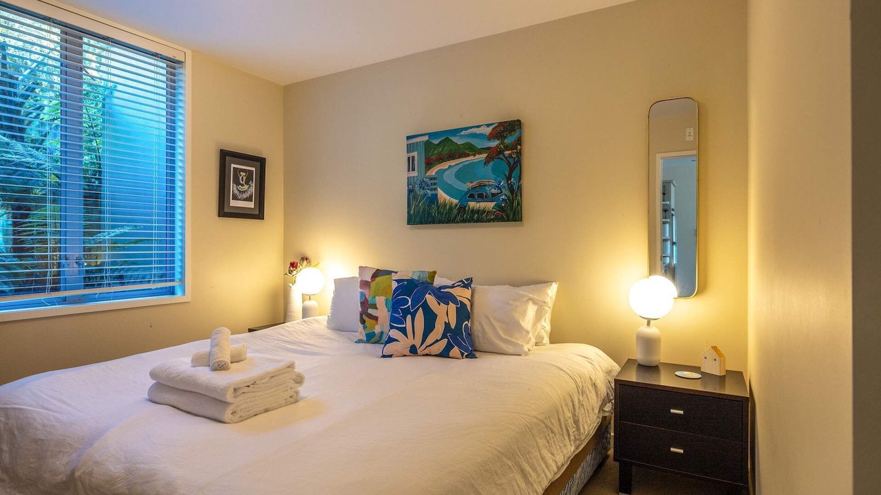 Photo of Bedroom in Onetangi