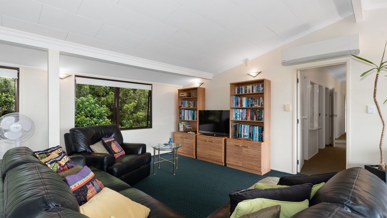 Photo of Livingroom in Opua
