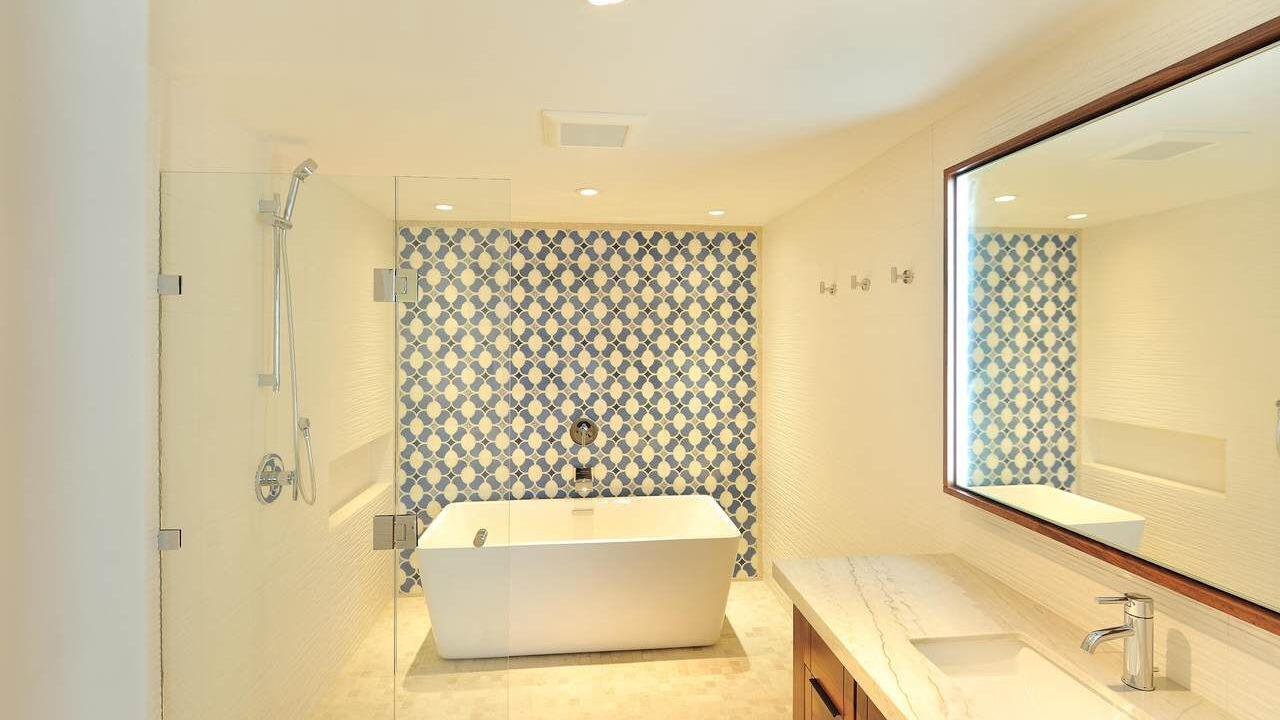 Photo of Bathroom in Marina
