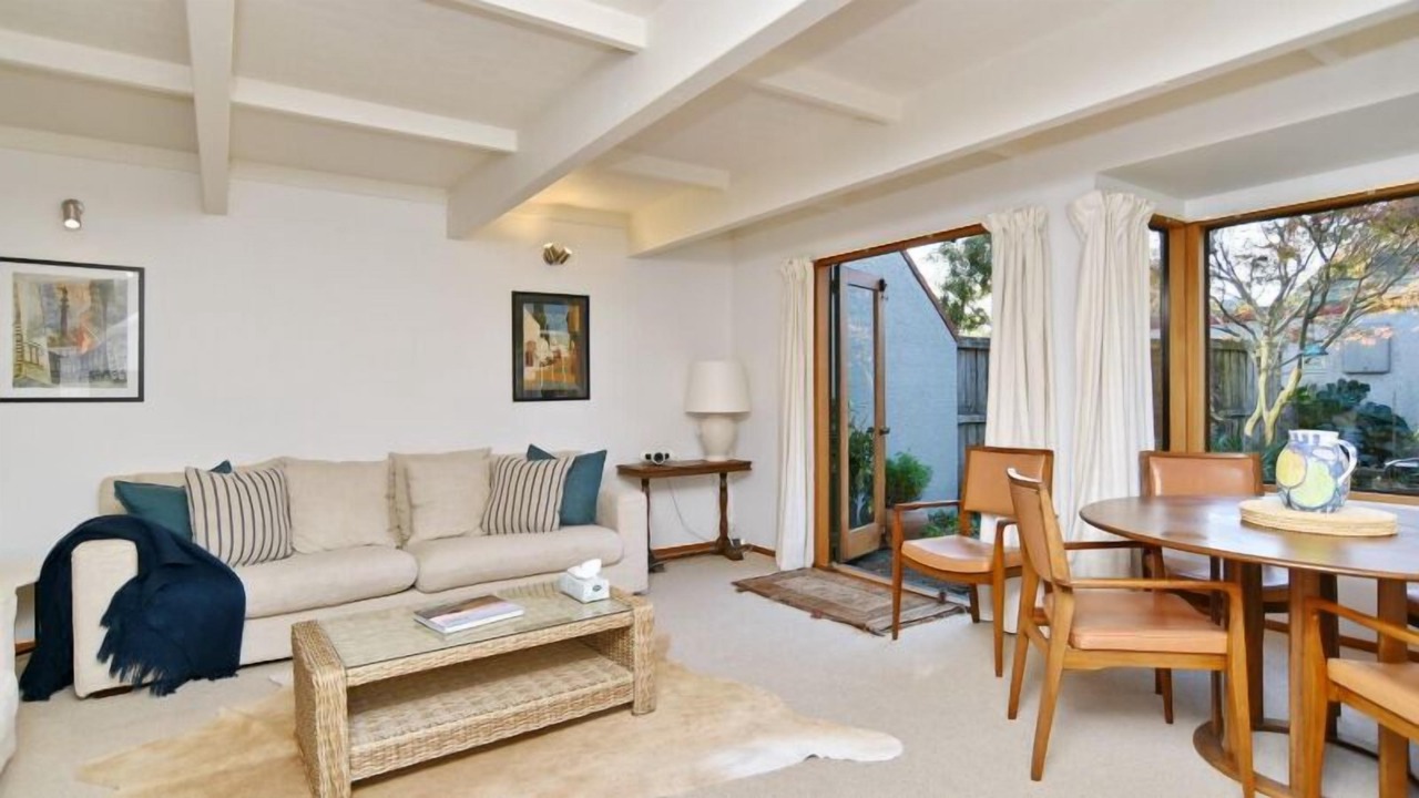 Photo of Livingroom in Saint Albans
