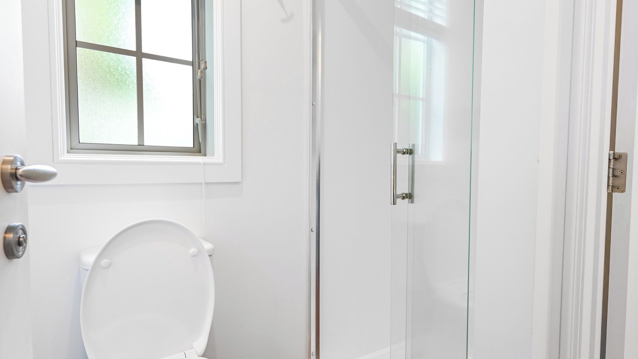 Photo of Bathroom in Russell