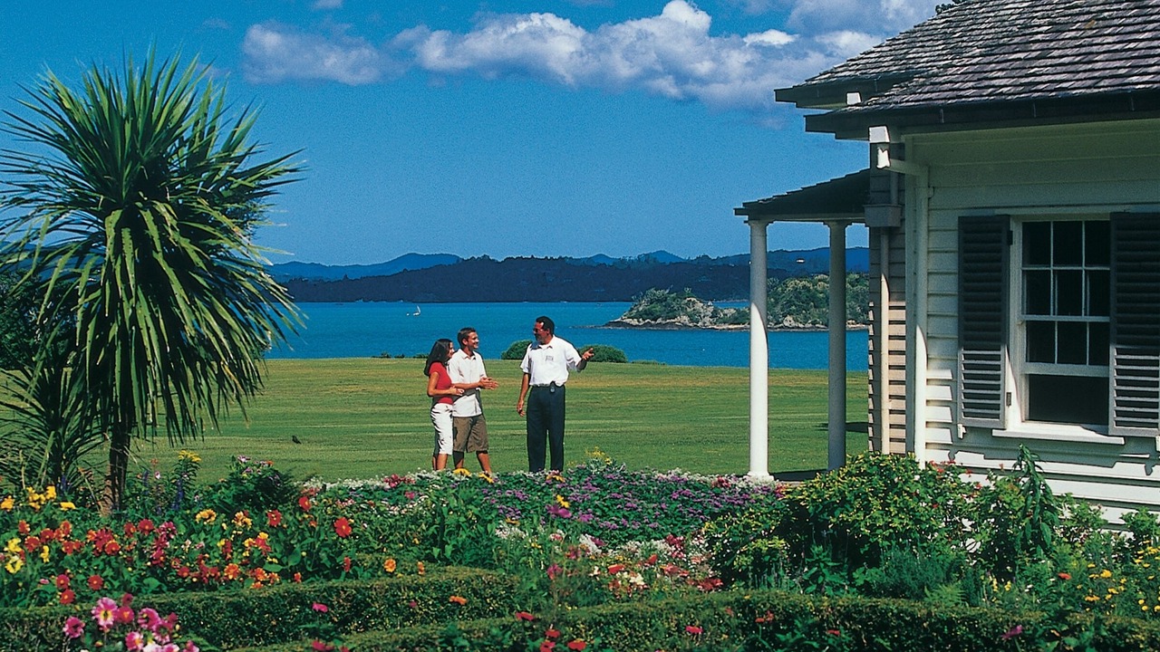 Photo of Outdoor in Russell