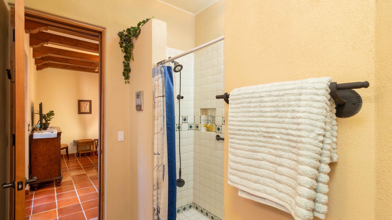 Photo of Bathroom in Nopolo