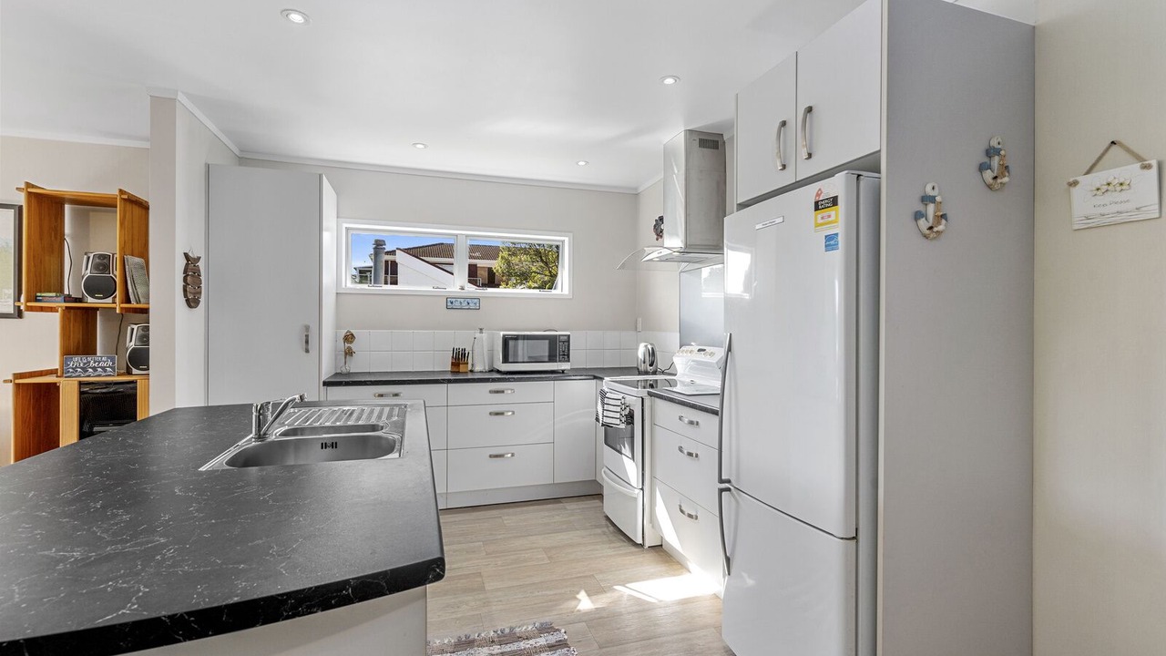 Photo of Kitchen in Whangaroa
