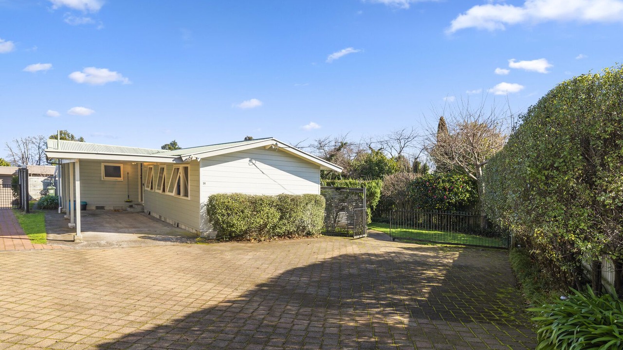 Photo of Outdoor in Waipahihi