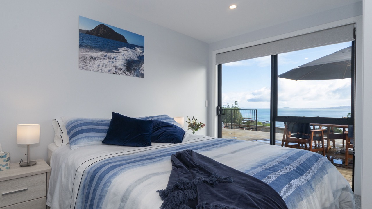 Photo of Bedroom in Cable Bay