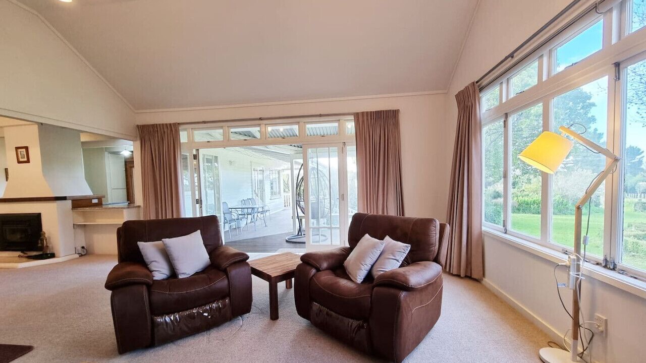 Photo of Livingroom in Taupaki