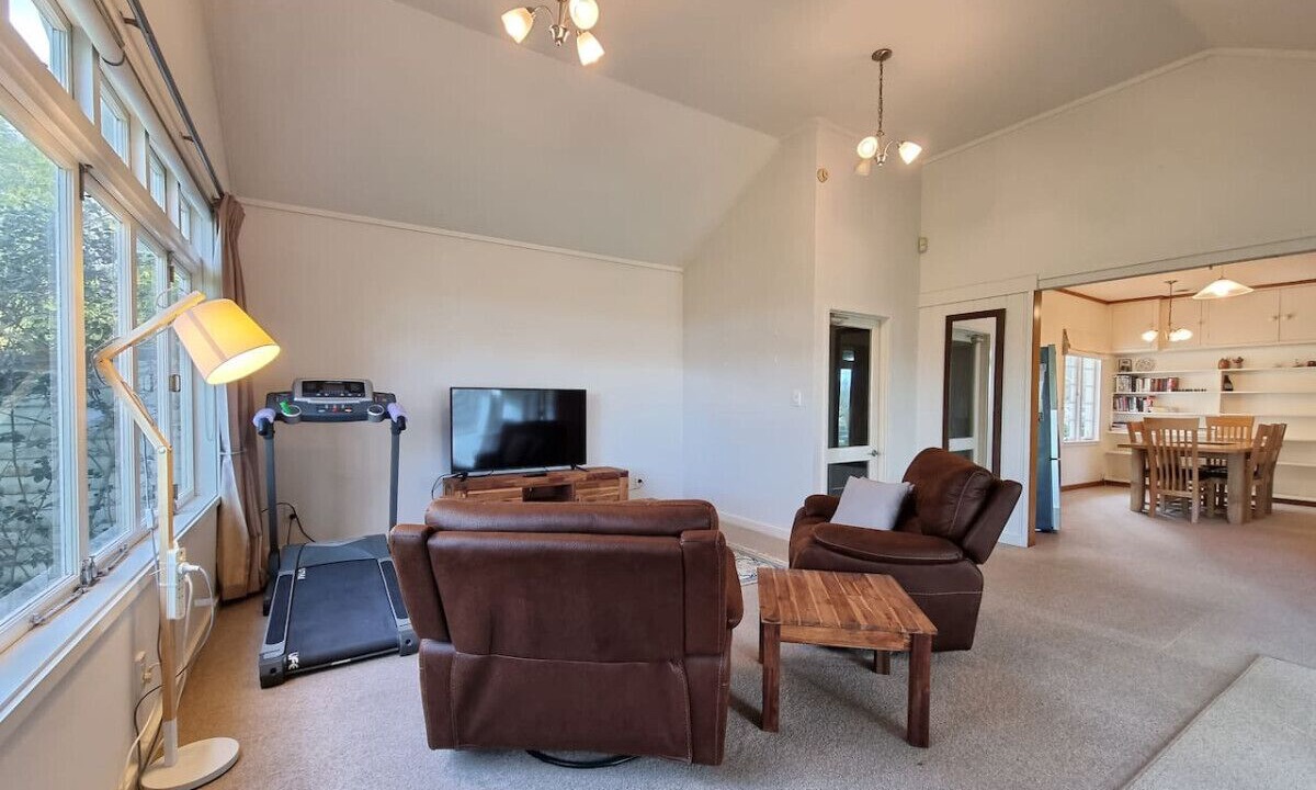 Photo of Livingroom in Taupaki