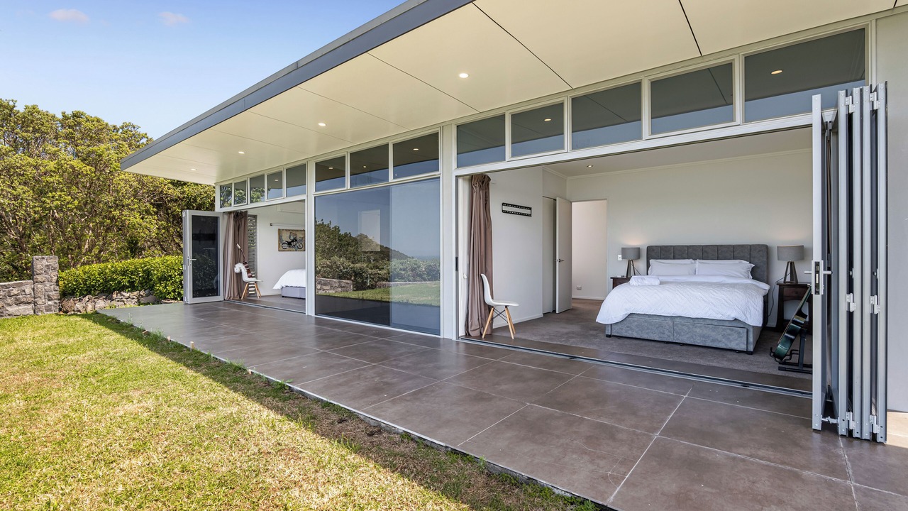 Photo of Bedroom in Waiwera