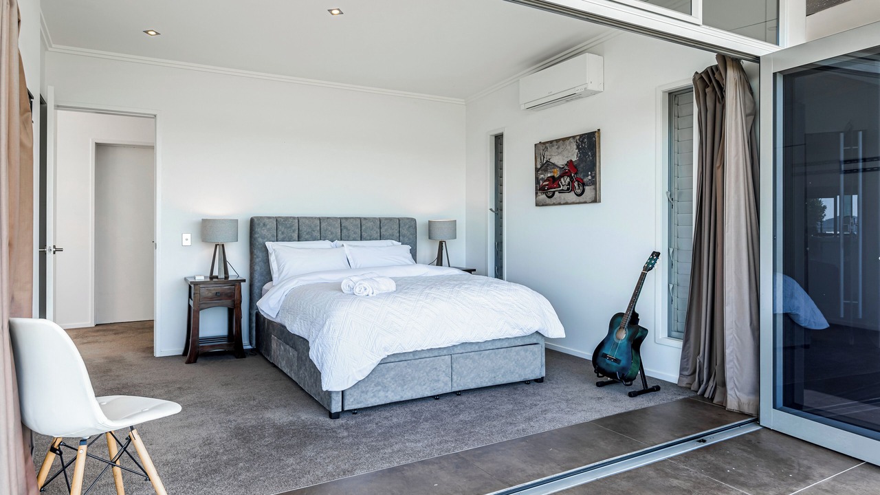 Photo of Bedroom in Waiwera